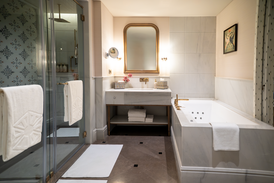 taj lalit bagh udaipur