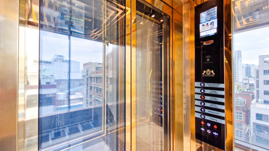 le majestic business class hotel