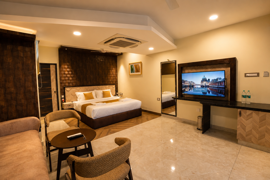 le majestic business class hotel