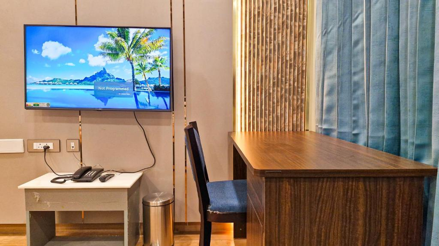 le majestic business class hotel