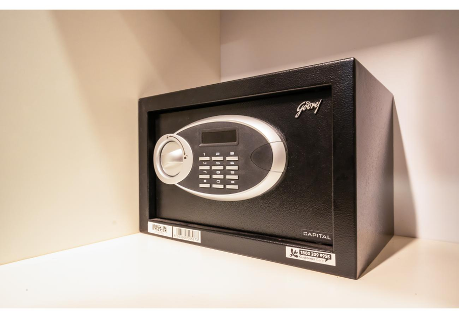 le majestic business class hotel