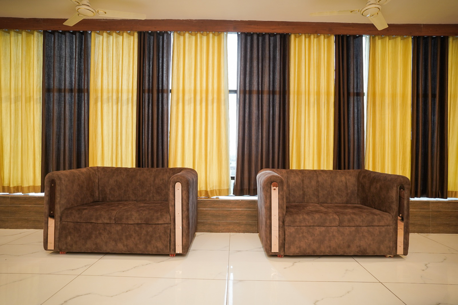 Hotel Ellora Inn Sultanpur,,3 star
