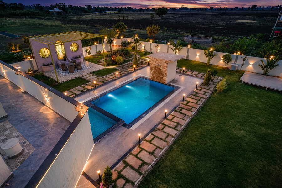 Sanjeevani Farm Resorts,,3 star