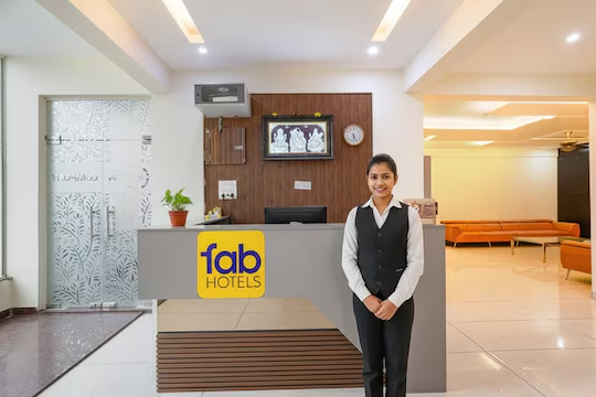 fabhotel ayodhya palace
