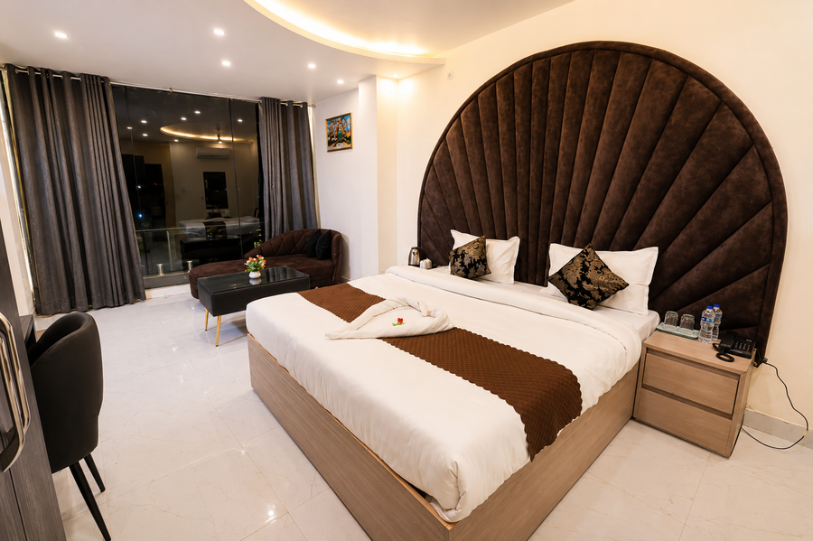 Hotel R Raghavam,,3 star