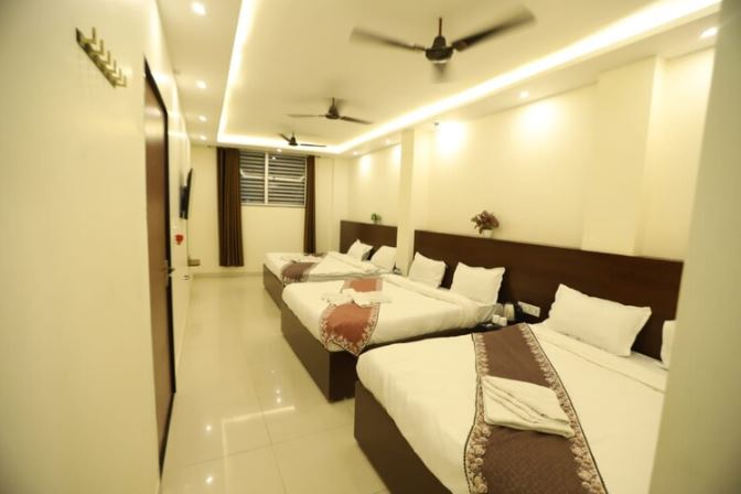hotel r raghavam