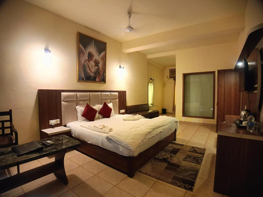 ricardo beach resort