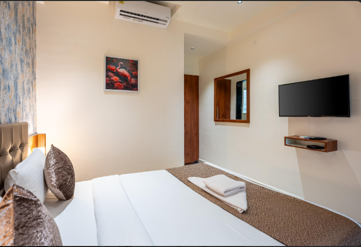 Hotel Staybird - Cove Kharadi,Kharadi,3 star