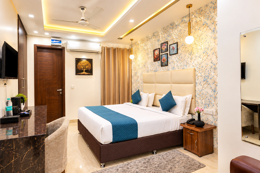 the bed and rock