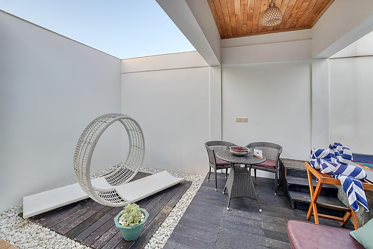 alaya stays paloma backwater resorts