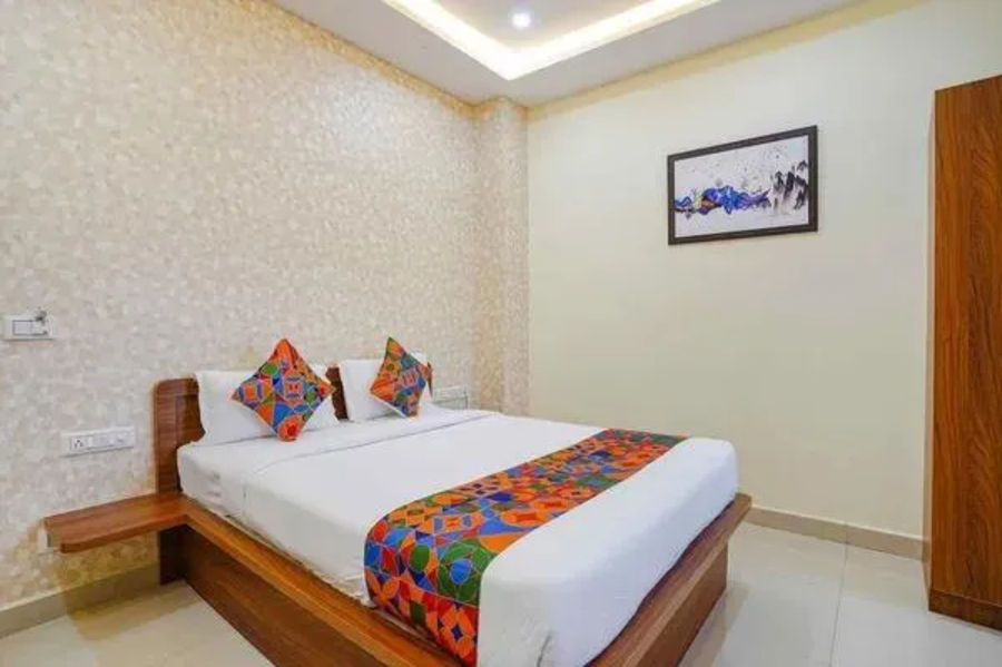 fabhotel partha residency
