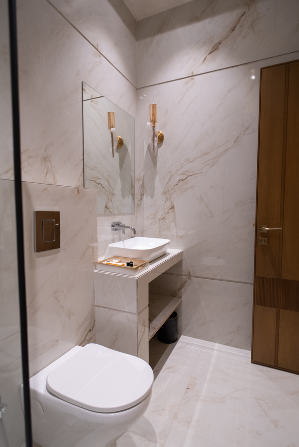hotel crown palazzo