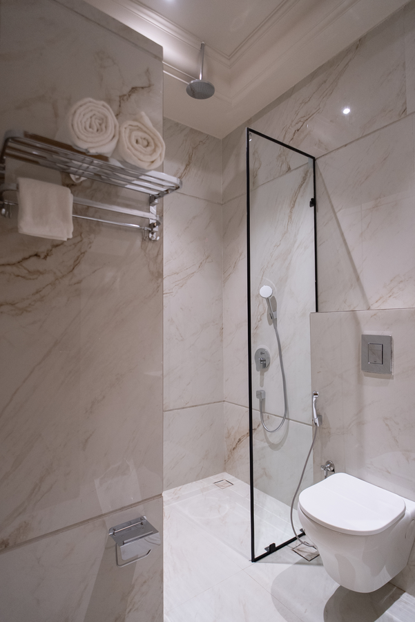 hotel crown palazzo
