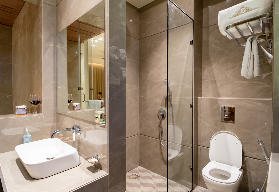 hotel crown palazzo