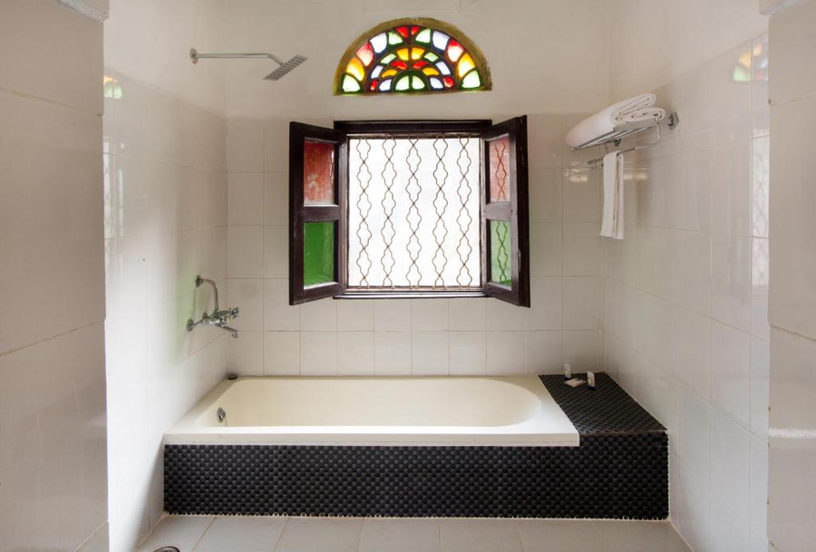 medieval palace kalwar