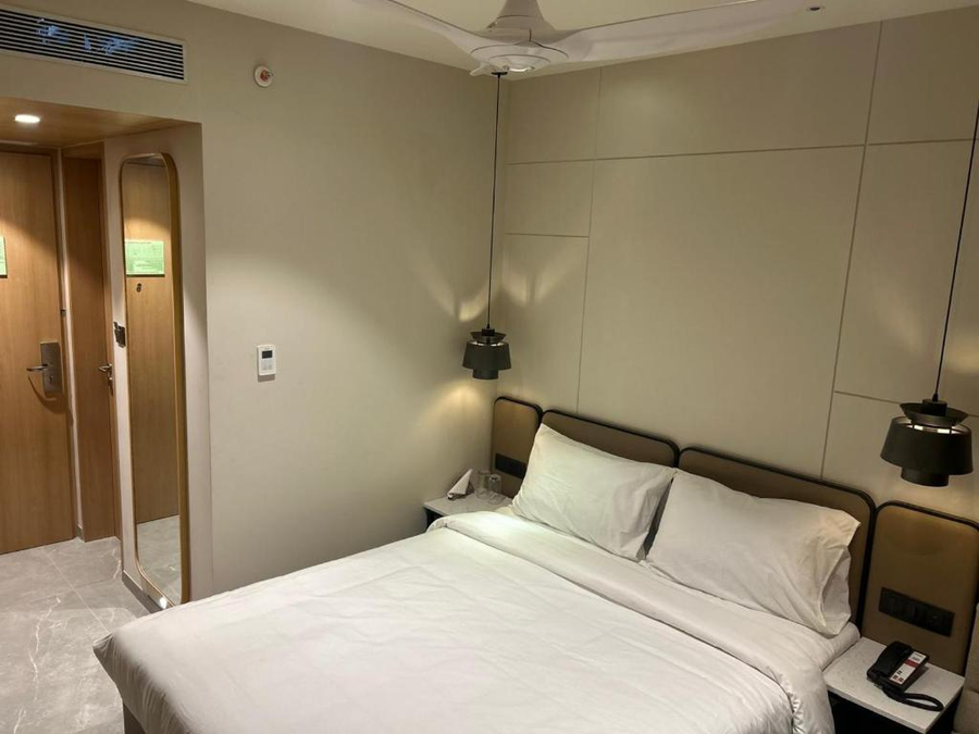 7 Apple Hotels Vishakhapatnam,,3 star