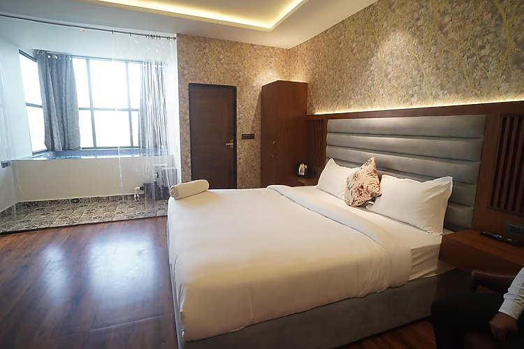 7 hills resort