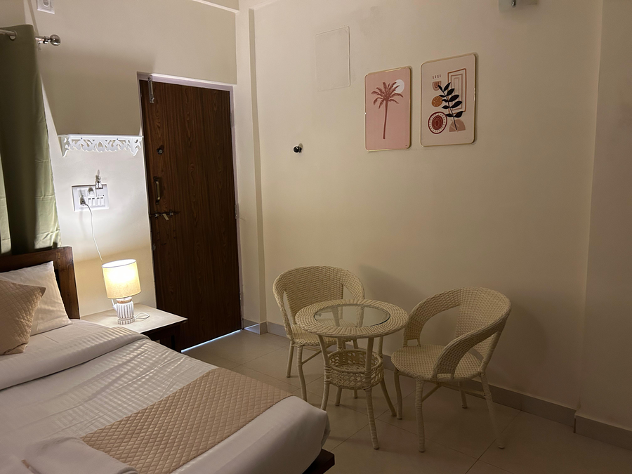 aqua wave by yogitree hotels