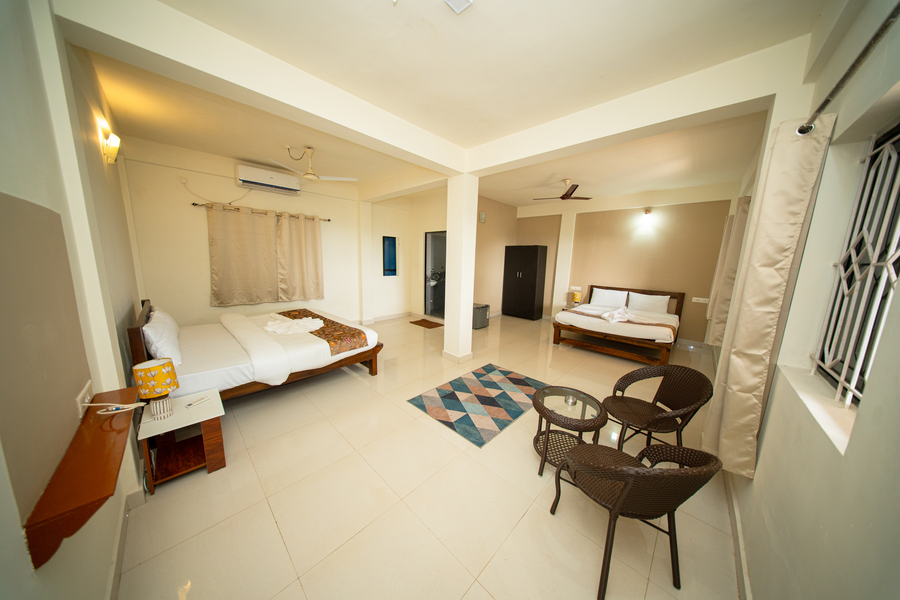 aqua wave by yogitree hotels
