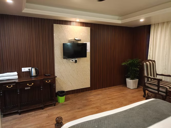 ksp royal valley view hotel