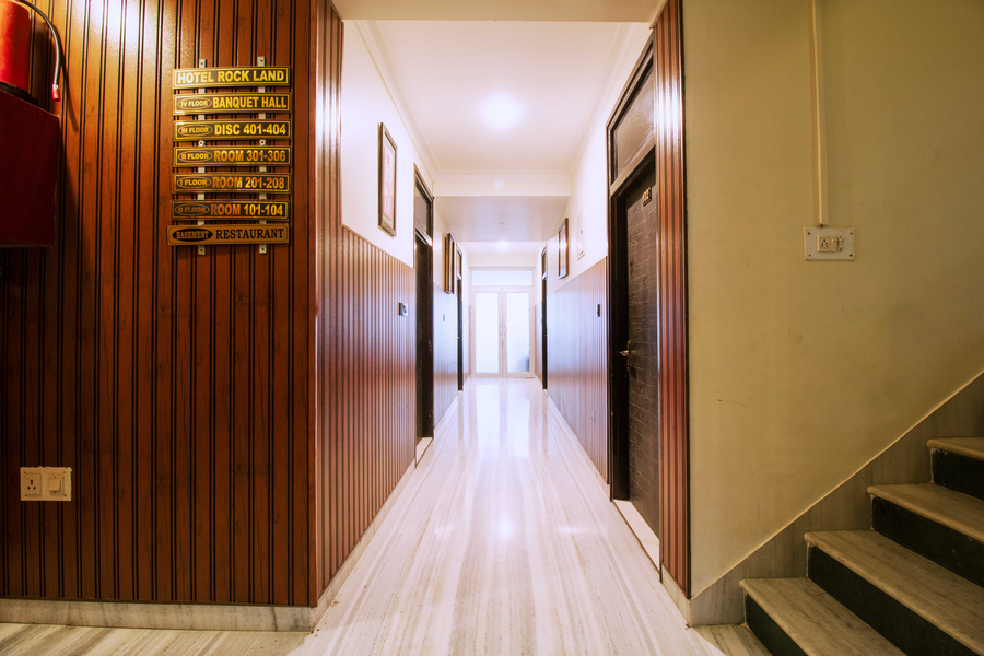 Hotel Rockland & Restaurant,Rajasthan>>Jaipur,3 star