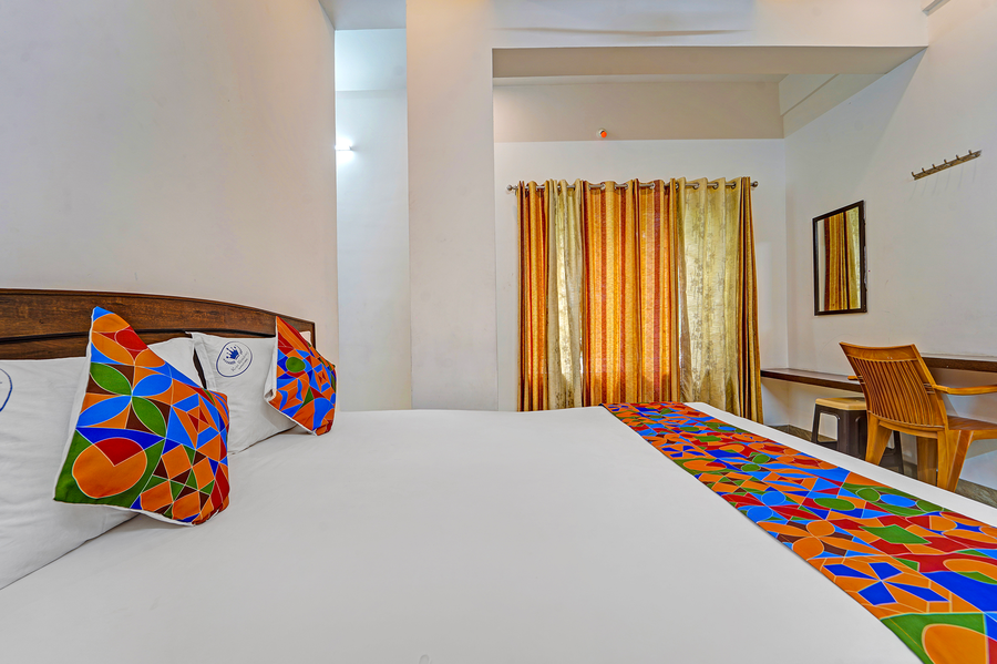 fabhotel raja residency