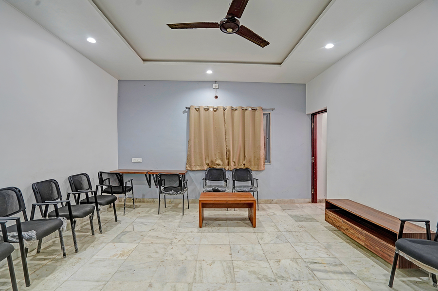 fabhotel aj residency airport stay