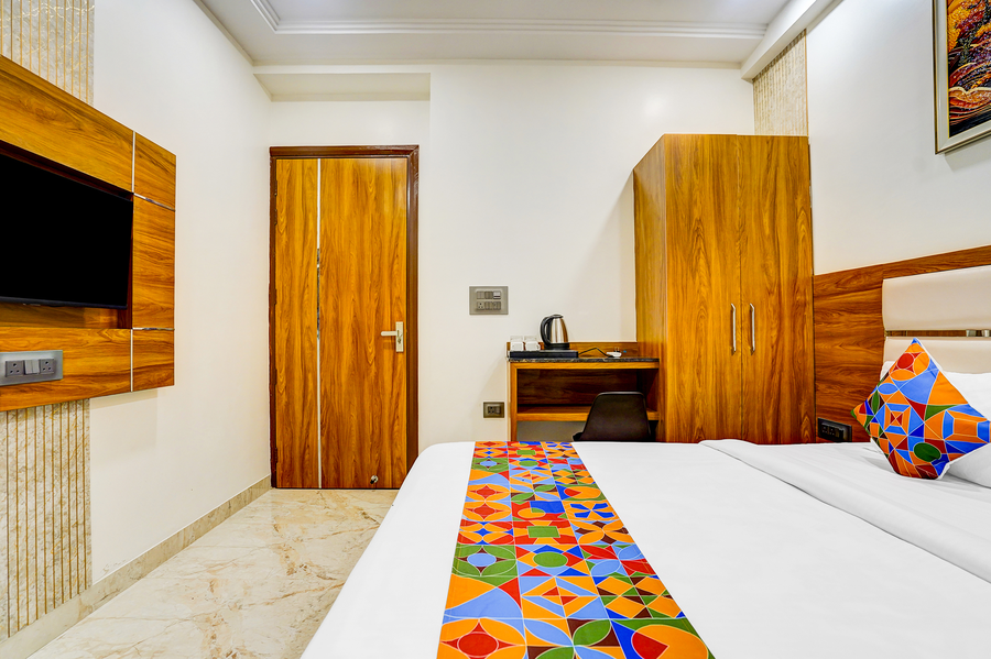 fabhotel kishori inn