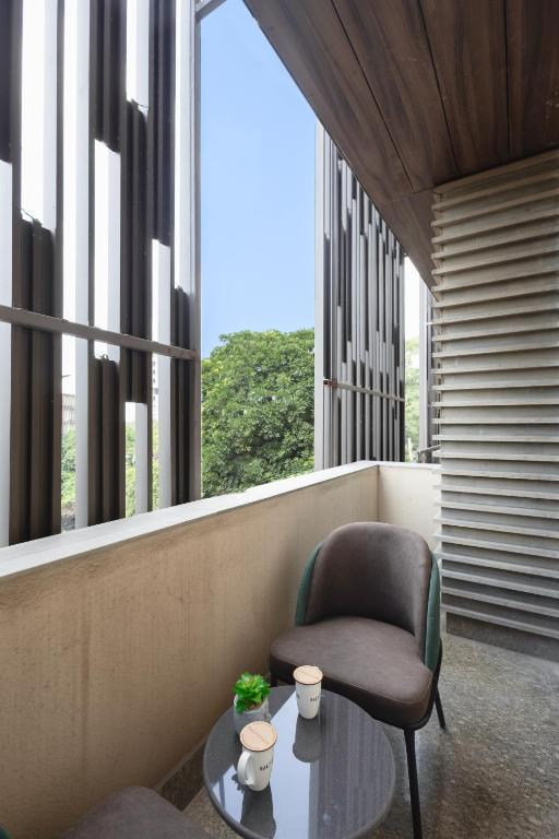 saltstayz premier naraina central delhi