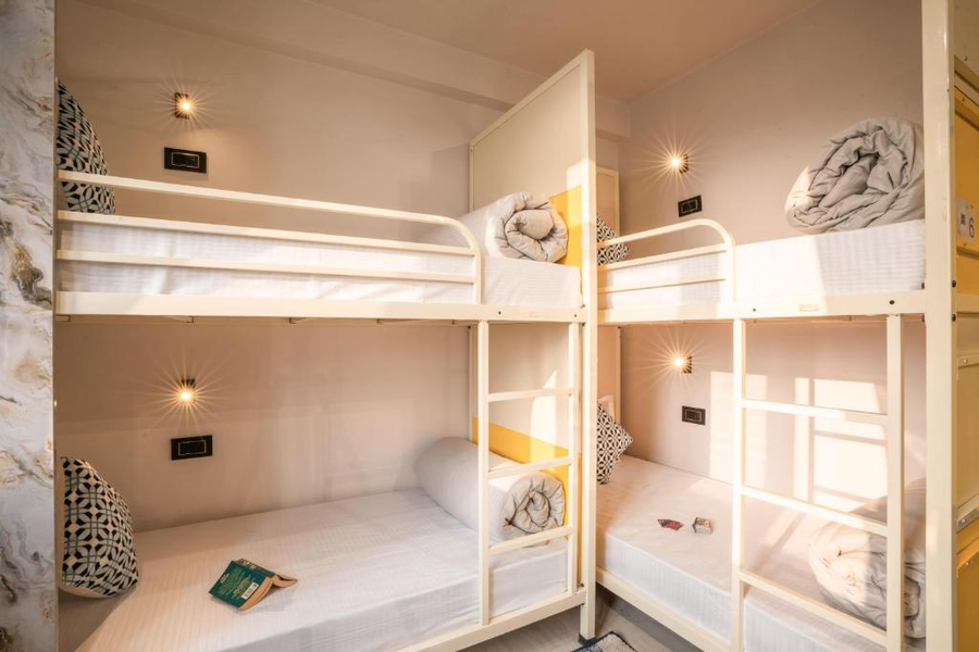 shalom backpackers shimla