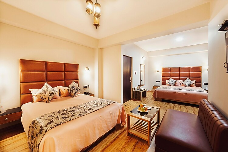 avira hotel