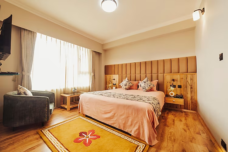 avira hotel
