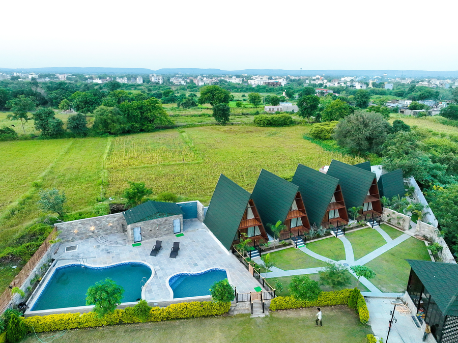 green hills farm and resorts