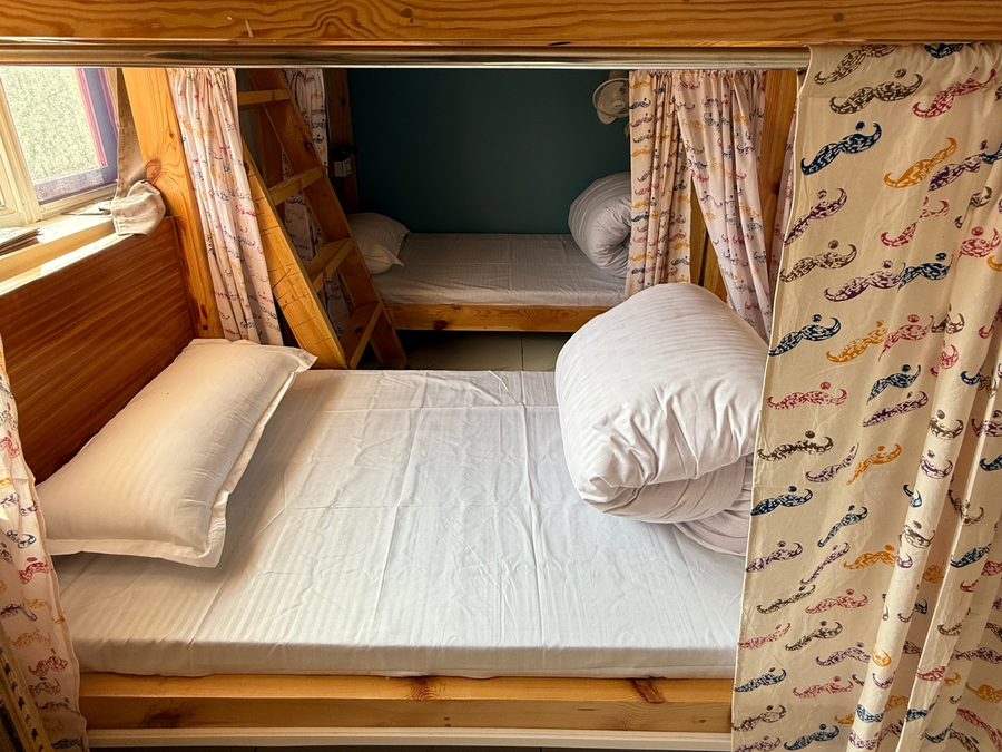 moustache hostel bir