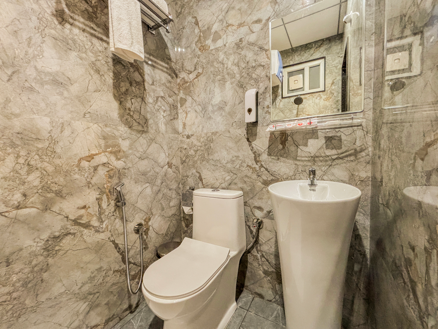 zip by spree hotels r group near coaching hub and oxy park