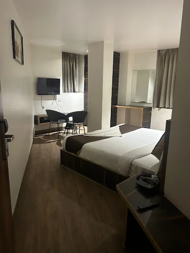 hotel the crims