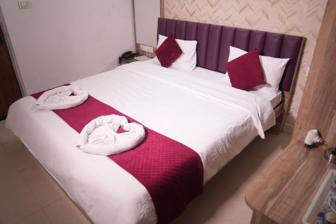 hotel bansal residency