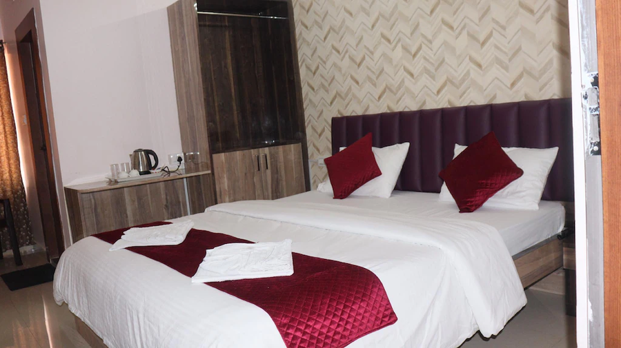 hotel bansal residency