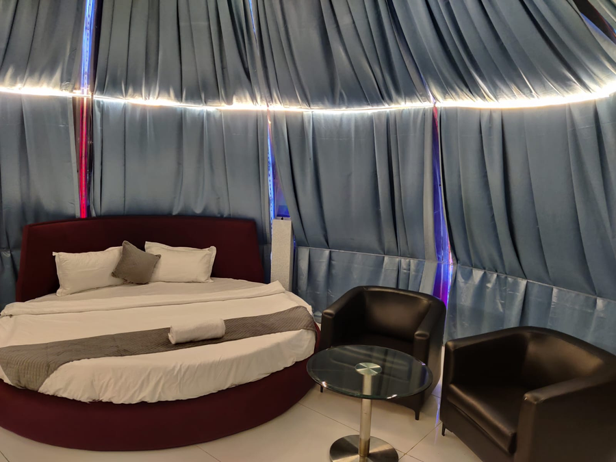 koshi aero club and resort