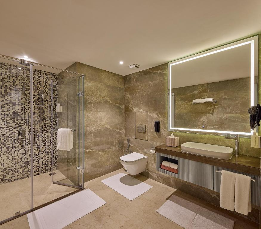 iconiqa hotel mumbai international airport