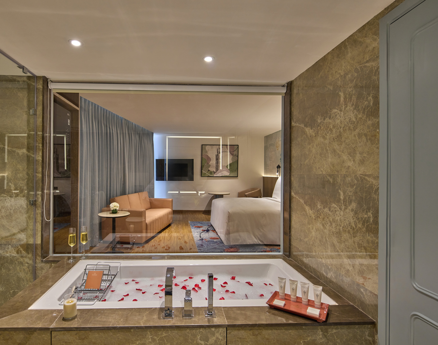 iconiqa hotel mumbai international airport