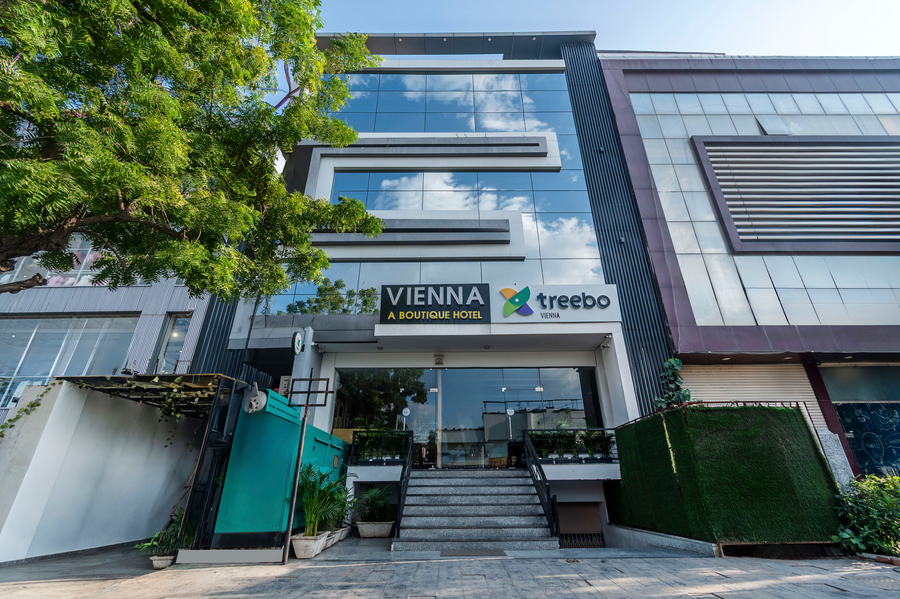 Treebo Vienna,,3 star