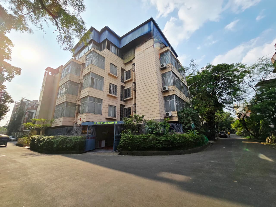 platinum hotel