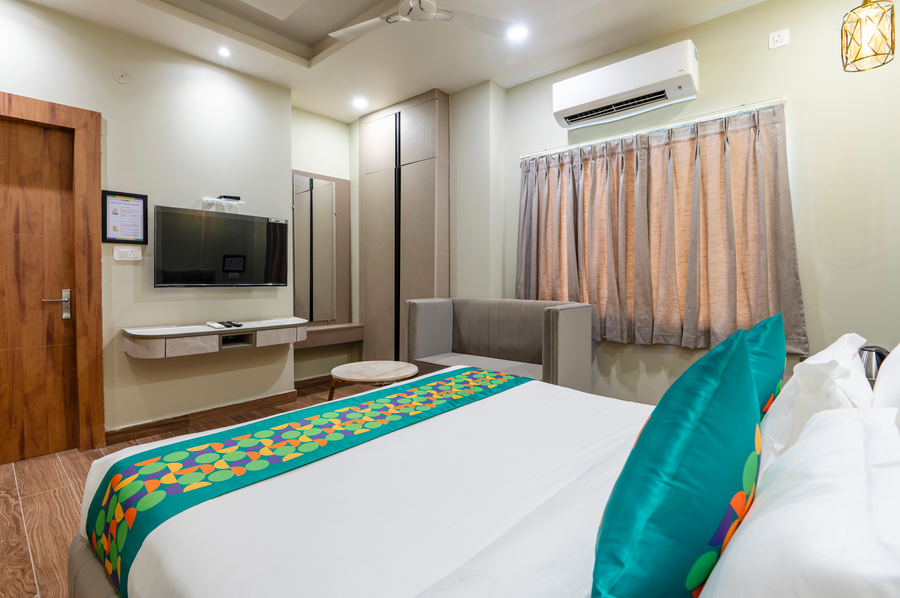 treebo premium gateway triveni