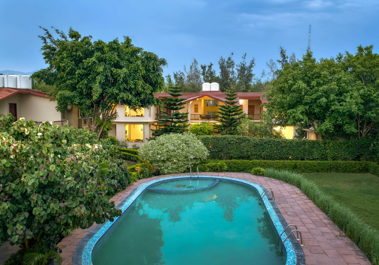 sunday alaya resort corbett