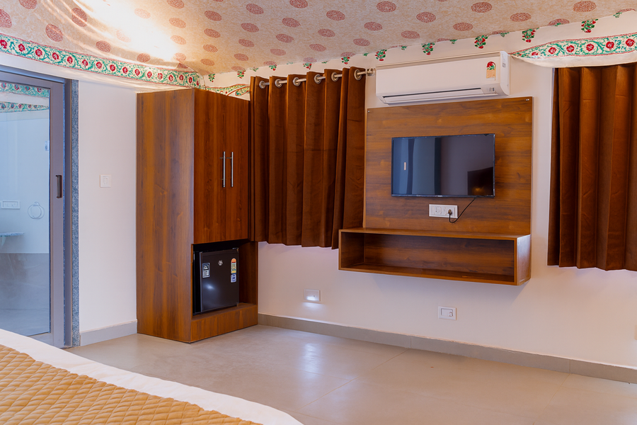 stayguru road to heaven resort