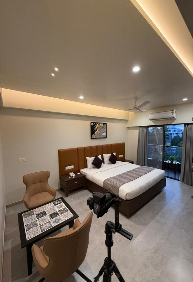 hotel the golden oaks