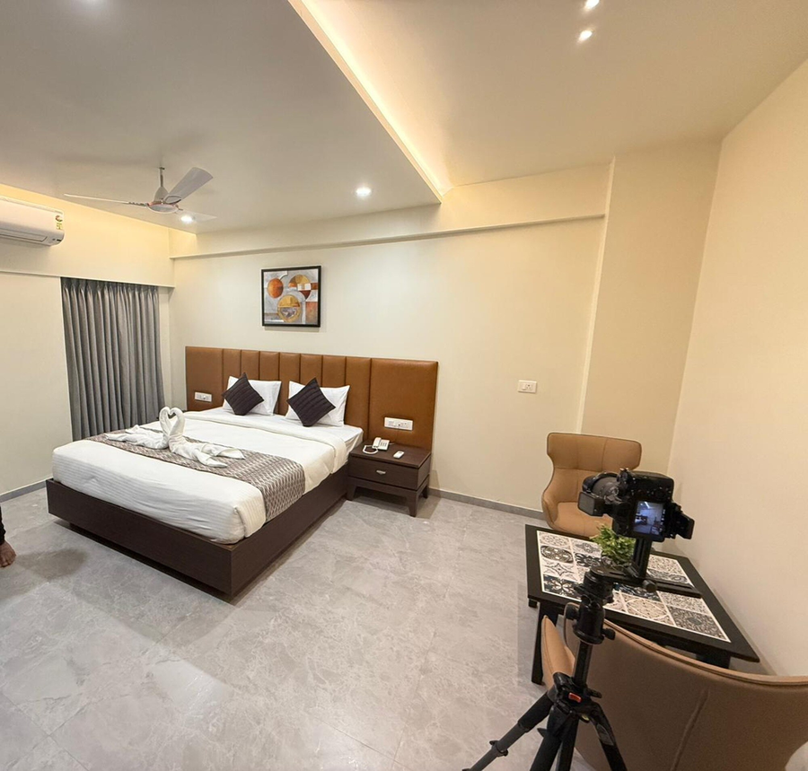 hotel the golden oaks