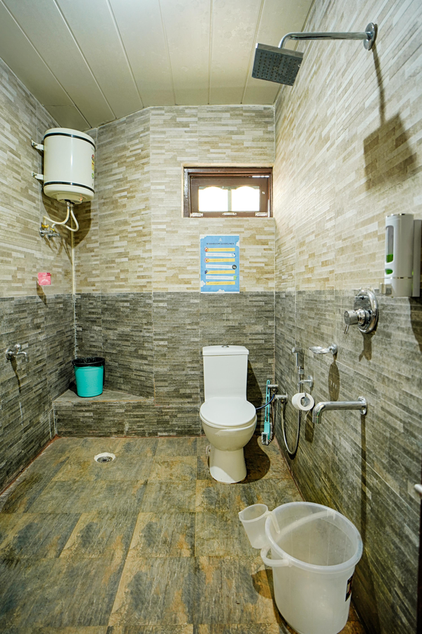 young monk hostel dharamkot