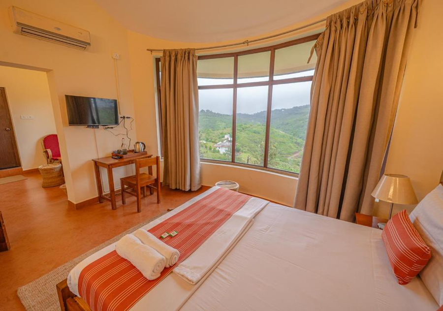 aruvi mountain villa vagamon by voye homes